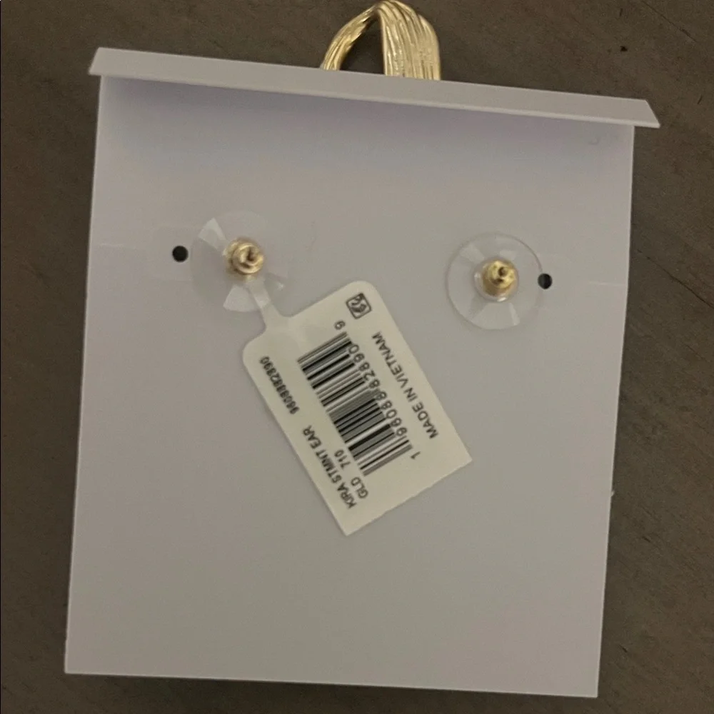 Kendra Scott Gold-Tone Link Jewelry Set with Drop Earrings, bracelet , necklace - Picture 5 of 7